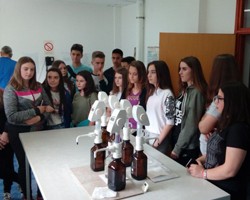 Ученици ОШ „Светозар Марковић“ у посети фабрици воде